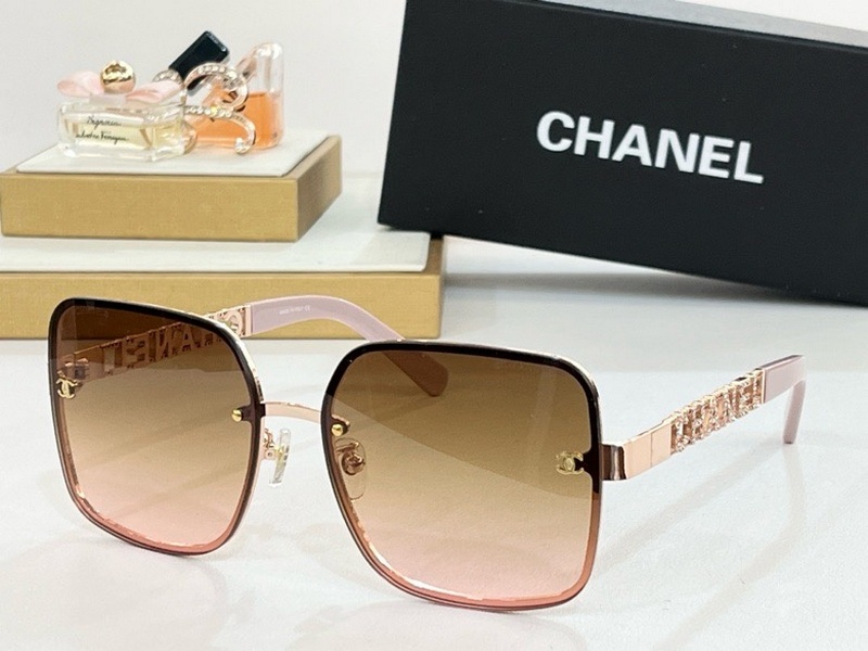 Chanel Sunglasses 286